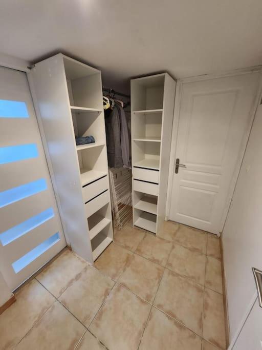 Sauvian L'Etape Mediterraneenne Logement 4-6 Personnes Avec Parking Prive מראה חיצוני תמונה